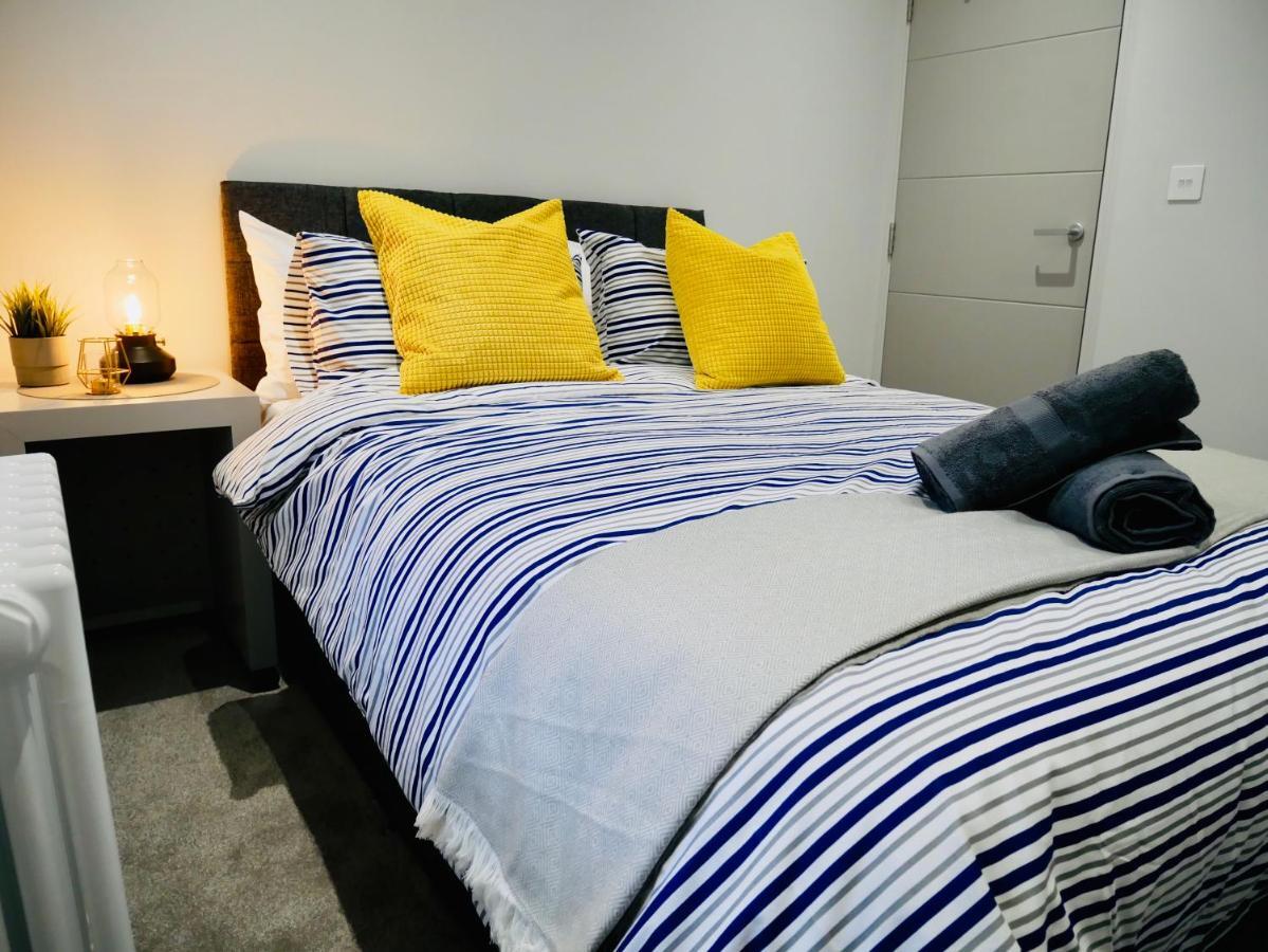 Beautiful Brand New Apartment Near The Beach Bournemouth Exterior foto